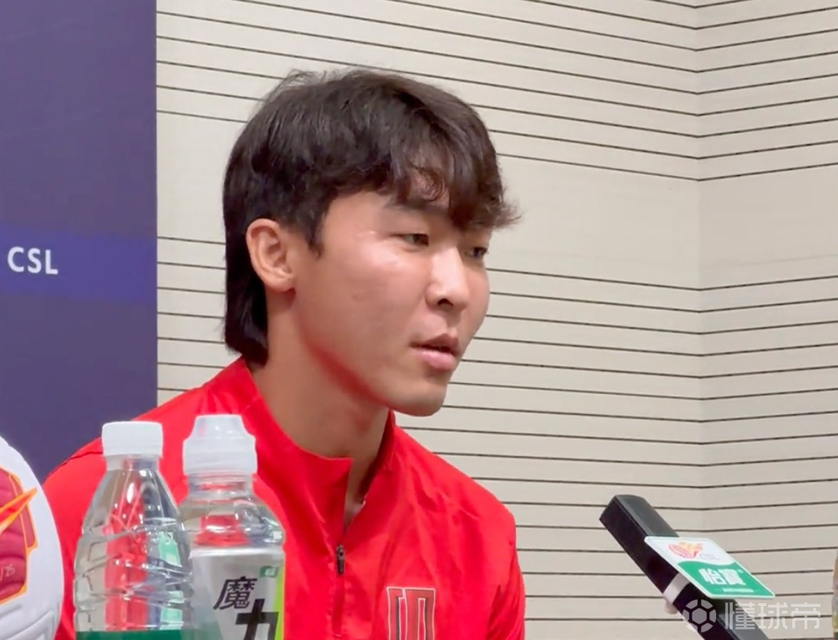 体坛：蓉城尊重元敏诚意愿，他与铁人签3年，转会费可浮动到500万